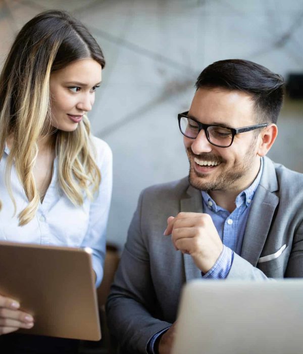 successful-company-with-happy-employees-in-modern-office.jpg